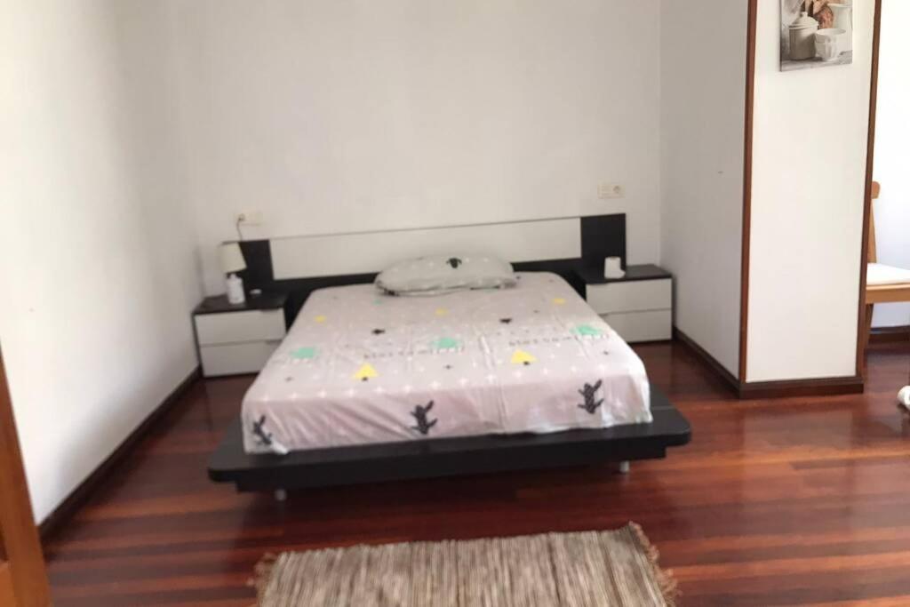 Apartamento En Pleno Centro Catedral 1D Oviedo Zewnętrze zdjęcie