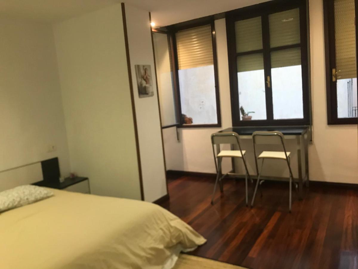 Apartamento En Pleno Centro Catedral 1D Oviedo Zewnętrze zdjęcie